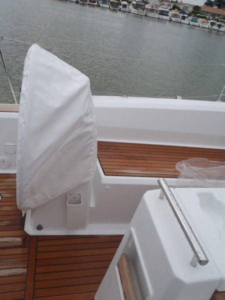 Beneteau Oceanis 35 Piedestalskydd