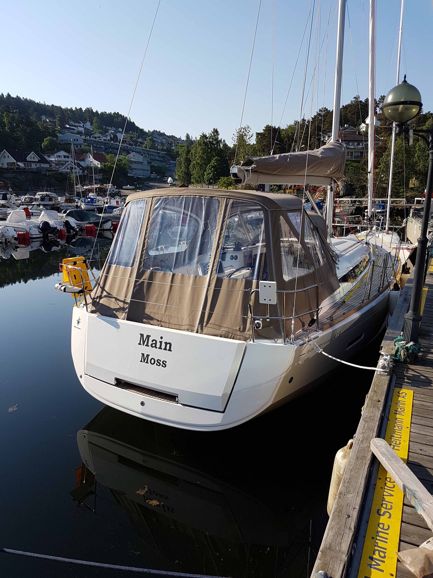 Jeanneau Sun Odyssey 409 sittbrunnskapell sittbrunnstält