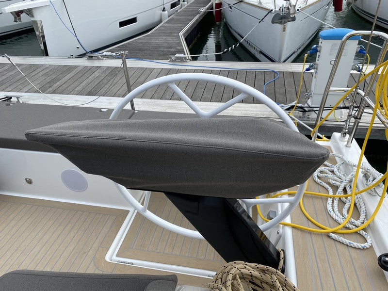 CONSOLE COVER DUFOUR