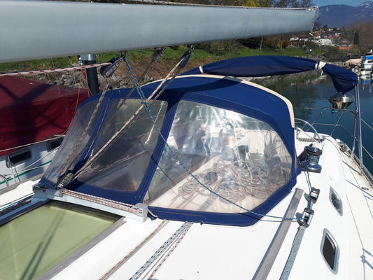 Jeanneau sun odyssey 45.2 sprayhood