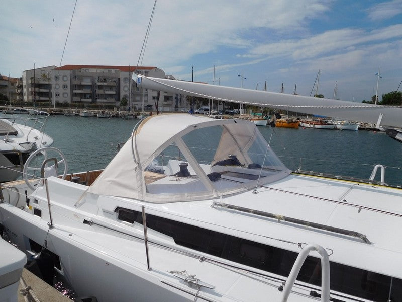 Jeanneau sun odyssey 490 sprayhood