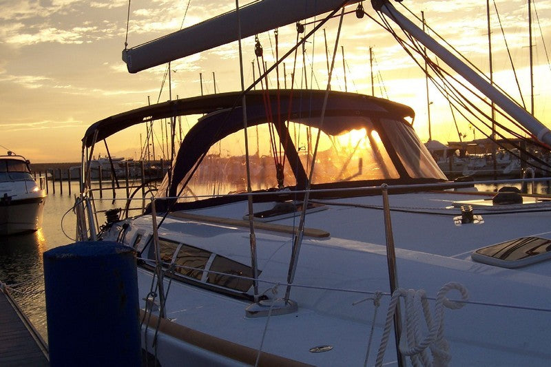 jeanneau sun odyssey 49i sprayhood