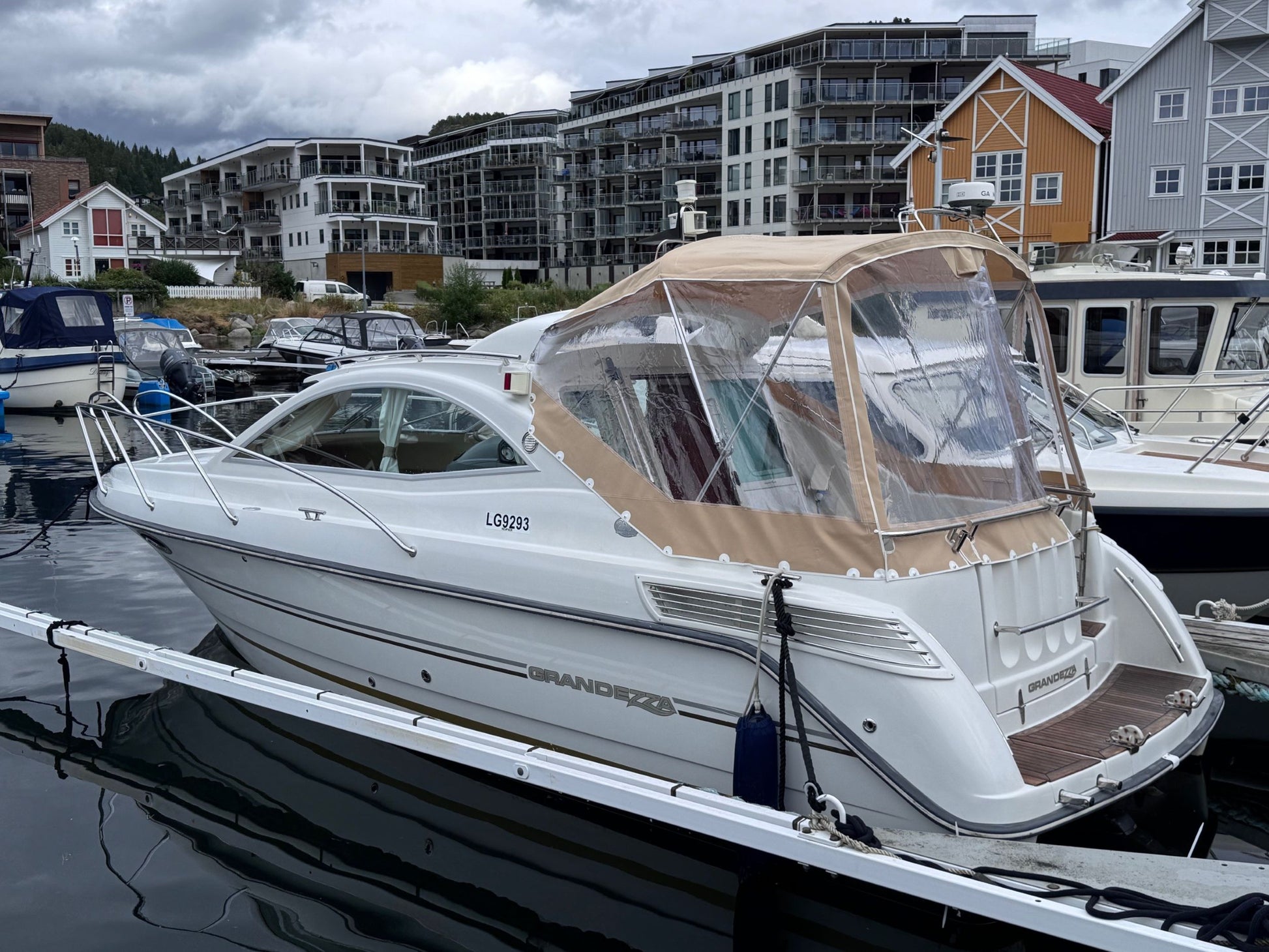 Grandezza 26 CA båtkalesje