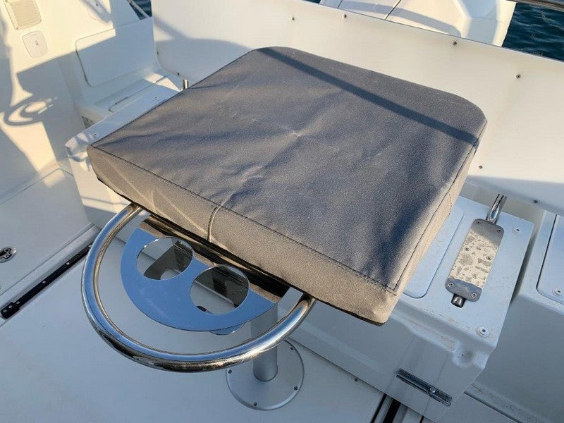 Beneteau Antares 8 beskyttelse