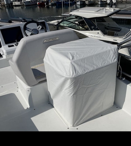 SCHUTZ KÜCHE BENETEAU ANTARES 12 FLY