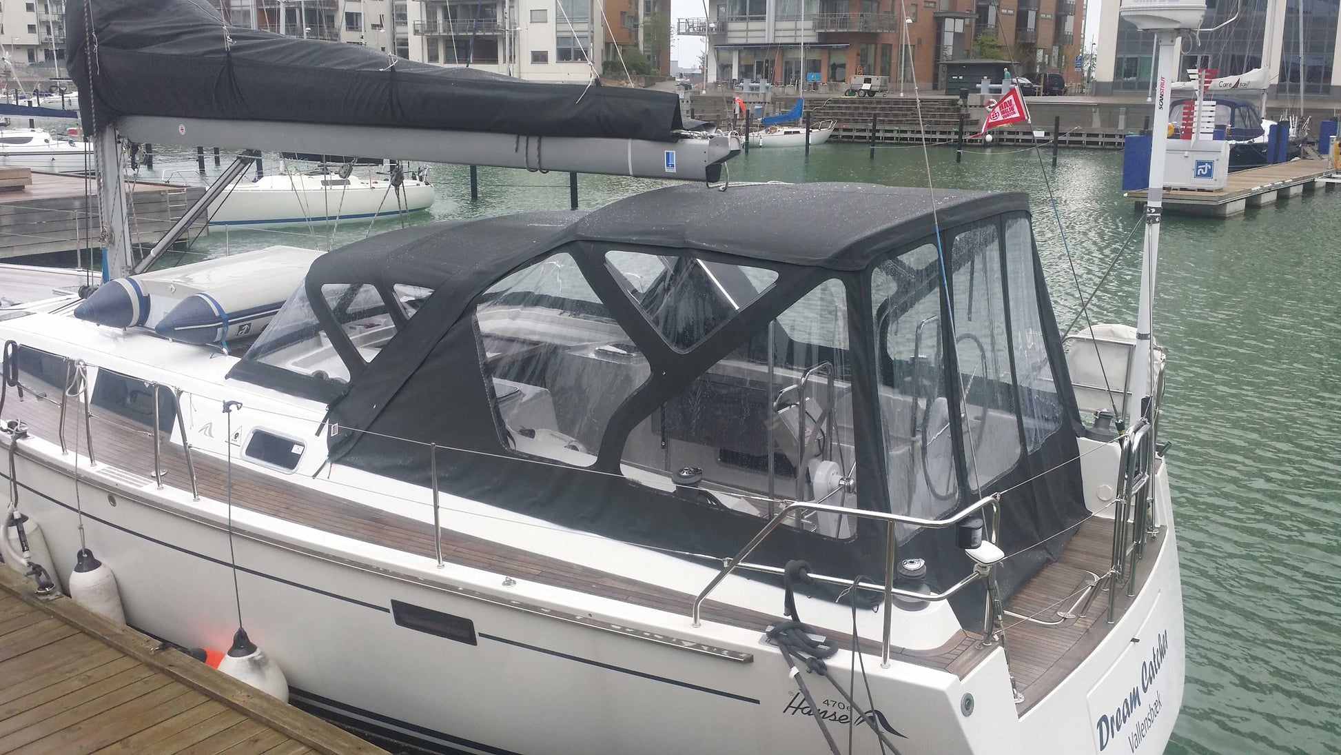 Hanse 470 Sittbrunnskapell sittbrunnstält