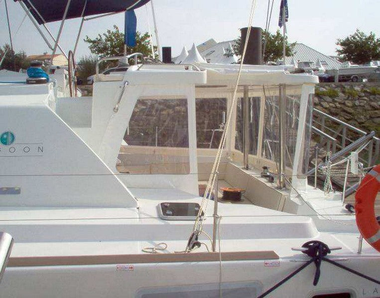 Cockpit Enclosure LAGOON 500