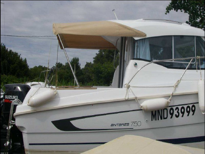 Beneteau Antares 5.80 Bootsverdeck