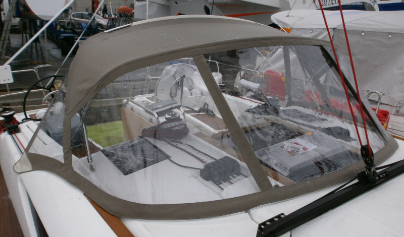 Jeanneau Sun Odyssey 439 sprayhood