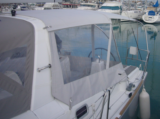 Beneteau Oceanis 38 Cockpitverdeck