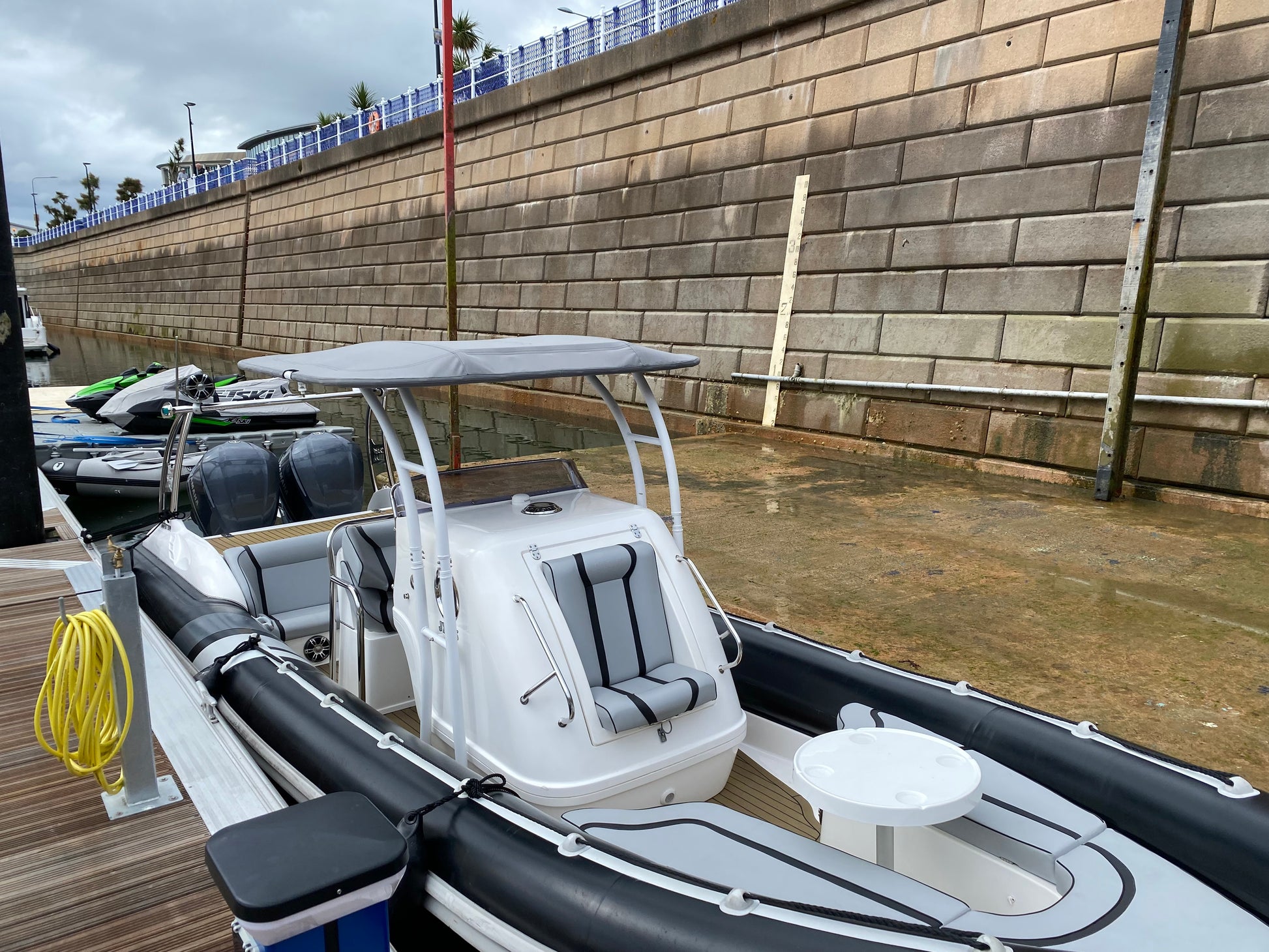 Bimini soltak åpne båter