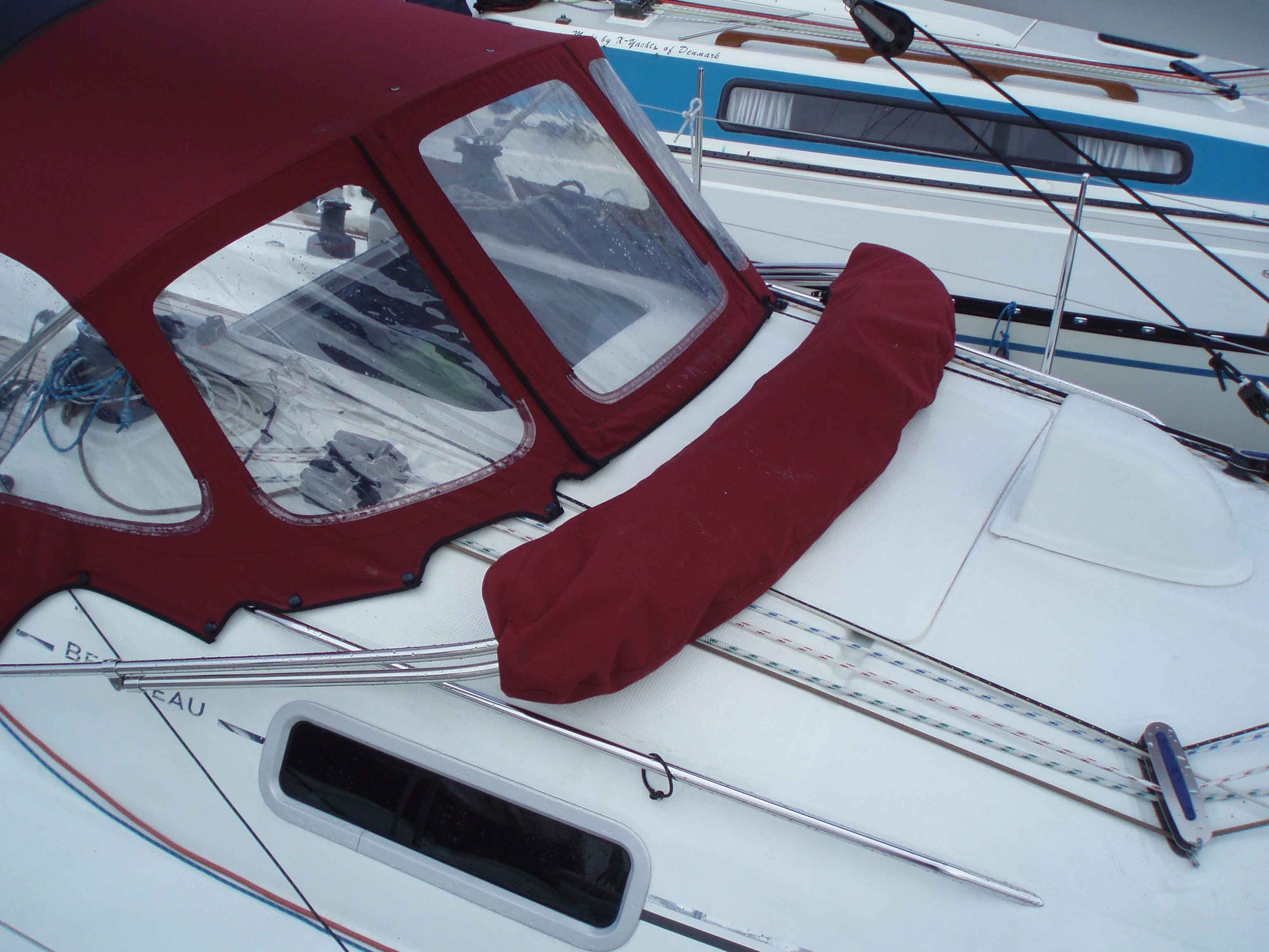 Beneteau første 27.7 sprayhood