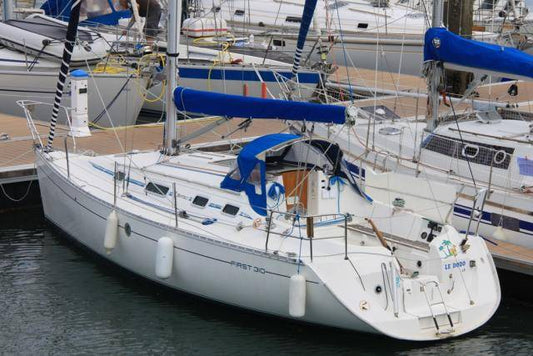 Beneteau 310 Sprayhood