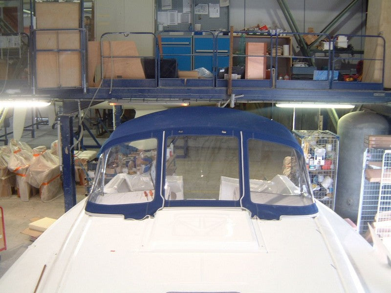 dufour 325 sprayhood