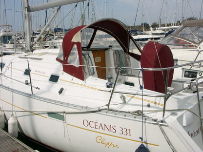 Beneteau Oceanis 331 piedestalskydd