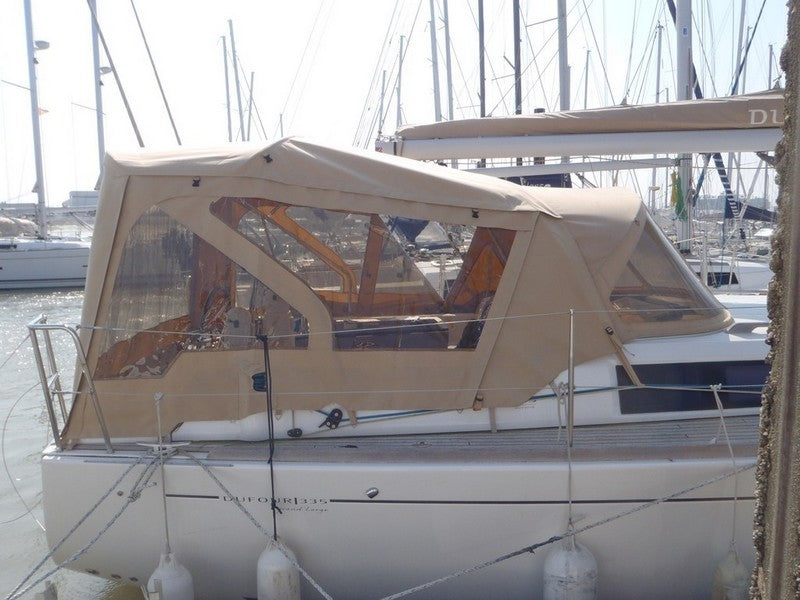 Dufour 335 sittbrunnskapell