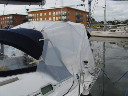Beneteau Oceanis 373 sittbrunnskapell sittbrunnstält
