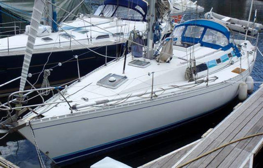 Beneteau 375 Sprayhood