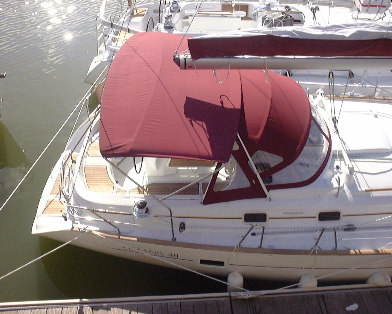 Beneteau Oceanis 411 Bimini