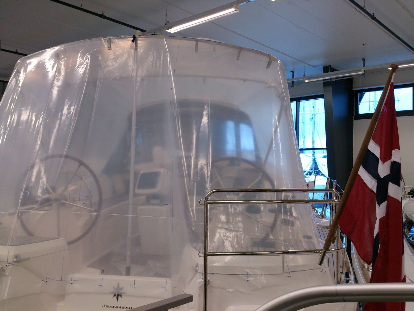 Jeanneau Sun Odyssey 41 DS Cockpitverdeck Cockpit-Zelt