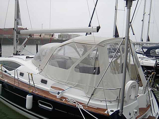Jeanneau Sun Odyssey 42 DS Cockpitverdeck Cockpit-Zelt