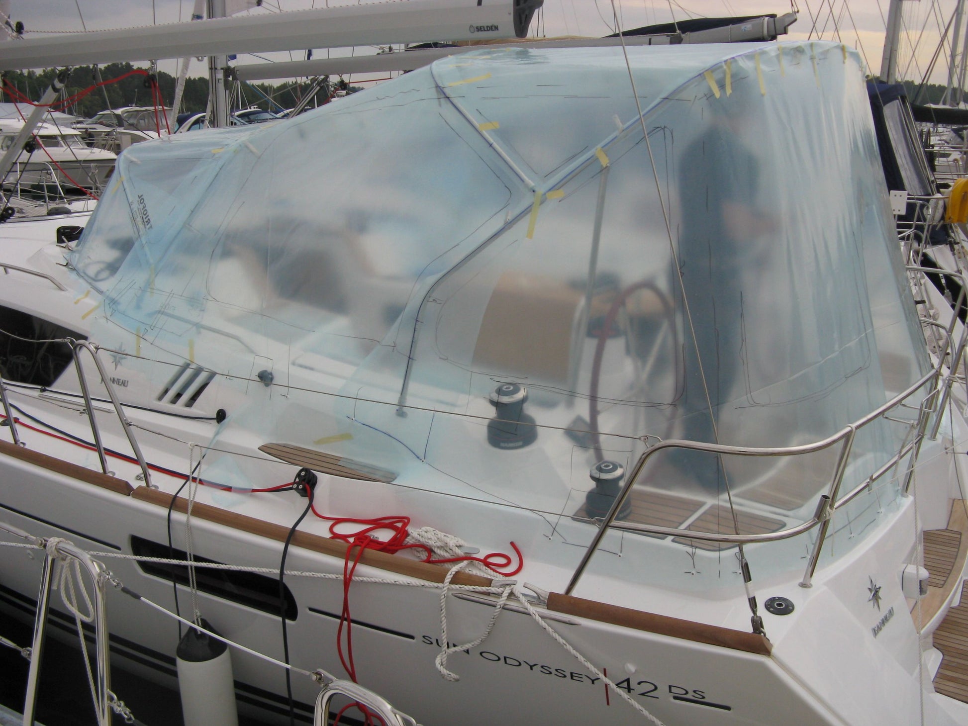 Jeanneau Sun Odyssey 42 DS Cockpitverdeck Cockpitzelt