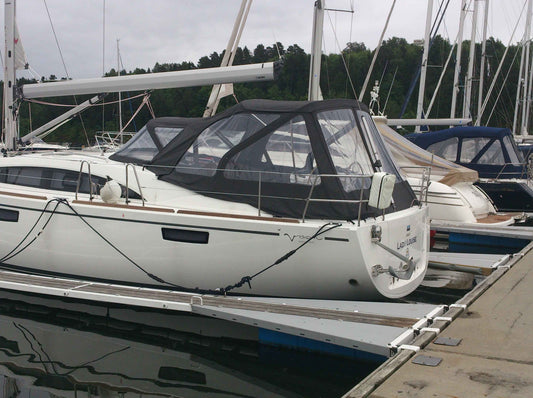 Bavaria 42 Visjon Cockpitkalesje