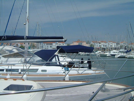 Jeanneau Sonne Odyssey 43 Bimini