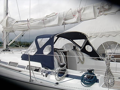 Bavaria 42 Match Sprayhood