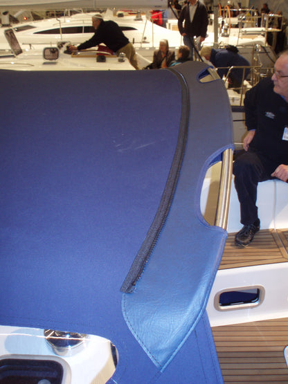 Bavaria 40 Sprayhood Årsmodell 10- med nya bågar BAS