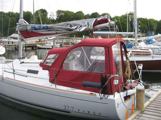 Beneteau First 27.7 sittbrunnskapell sittbrunnstält