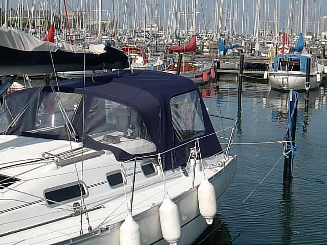Beneteau oceanis 323 Cockpitkaleche cockpitkaleche