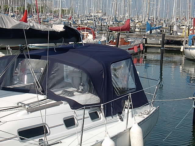 Beneteau oceanis 323 Cockpitkaleche cockpitkaleche
