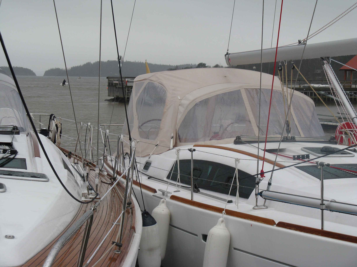 Beneteau Oceanis 40 Sittbrunnskapell sittbrunnstält
