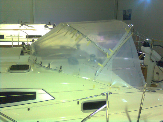 Delphia 33.3 sprayhood