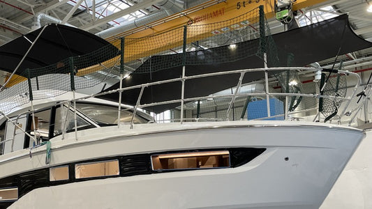 SOLSKYDD FRONT MESH BENETEAU ANTARES 12 FLY