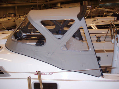 Delphia 33 Sprayhood