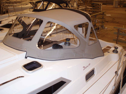 Delphia 33 sprayhood
