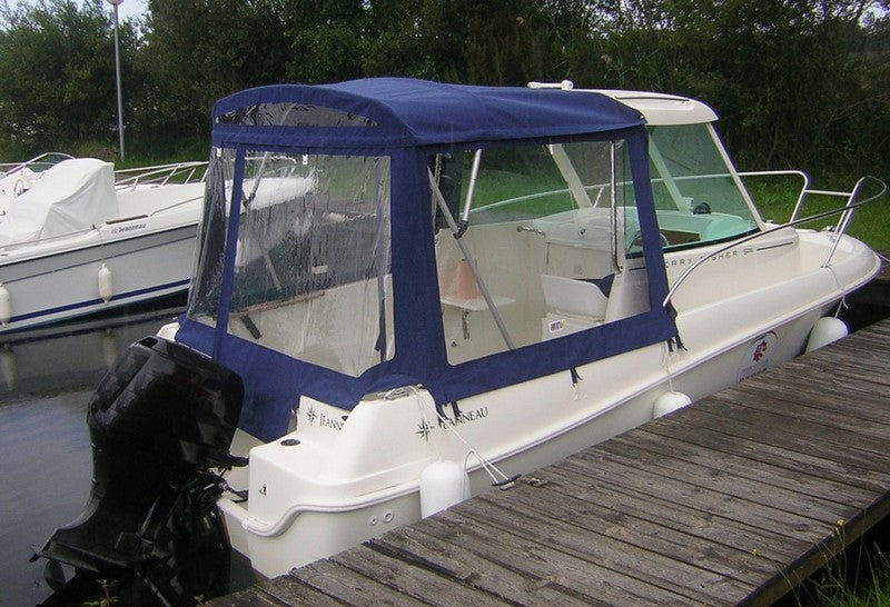 Merry Fisher 585 Bootsverdeck
