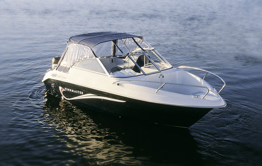 FINNMASTER 5700 OPEN BÅTKAPELL