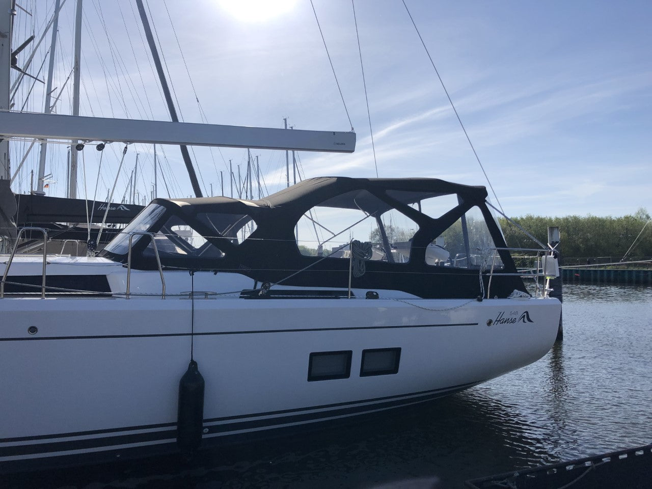Hanse 548 Sittbrunnskapell sittbrunnstält