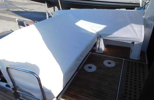 Beneteau Antares 11 ob skydd