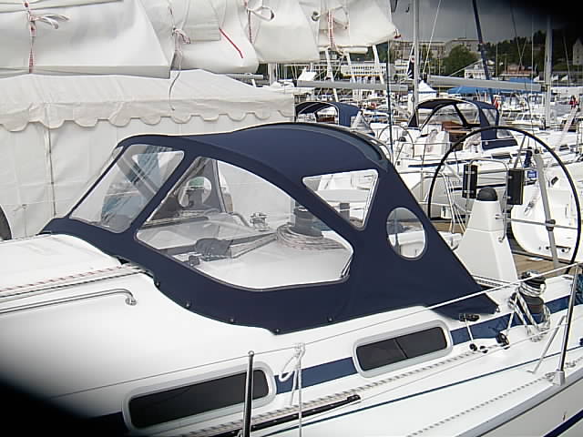 Bavaria 42 Match Sprayhood