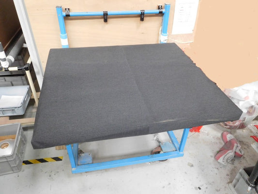 BORDSSKYDD LAGOON 46