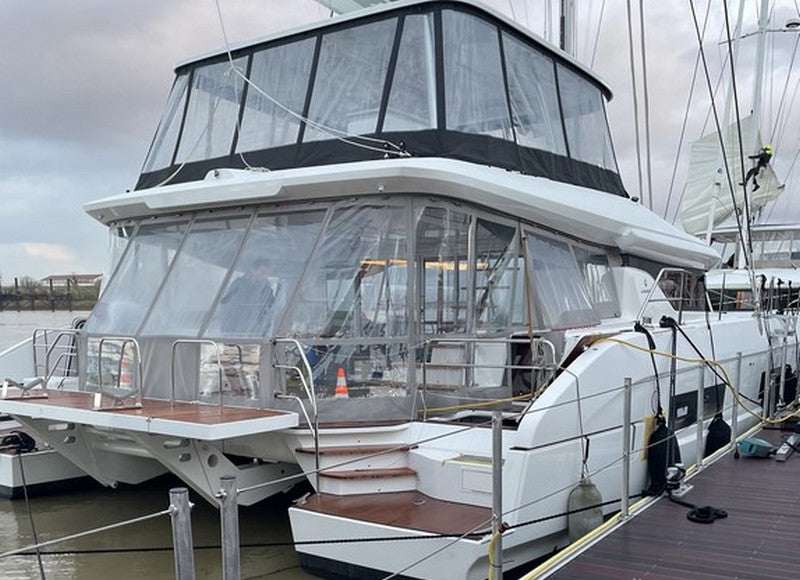 Cockpitkalesje LAGOON 60