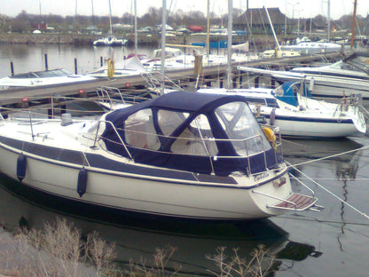 Maxi 95 Cockpit Enclosure Cockpit Tent