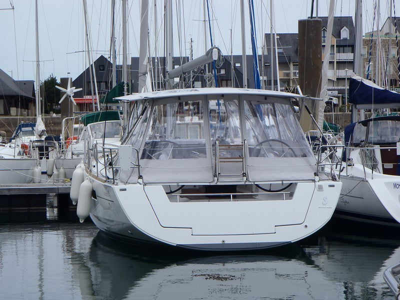 Beneteau 41 Sider til bimini