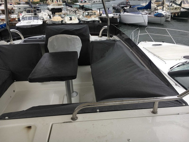 SOFATREKK FLYBRIDGE SWIFT TRAWLER 48