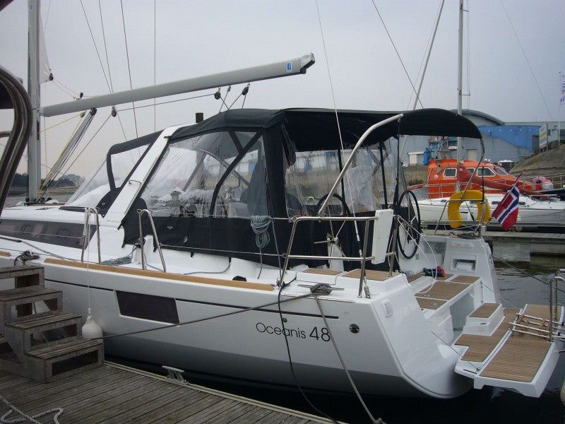 beneteau oceanis 48 Cockpitkaleche