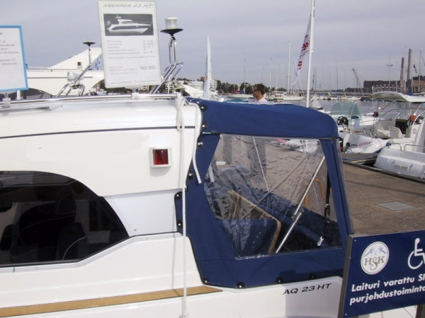 Båtkapell aquador 23 ht
